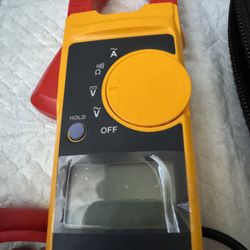 Fluke  clamp meter