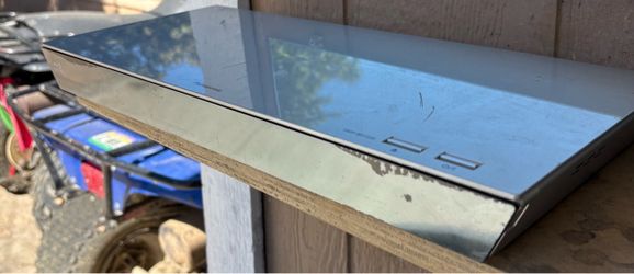 Panasonic dmp-bdt330 blu ray dvd player with wifi