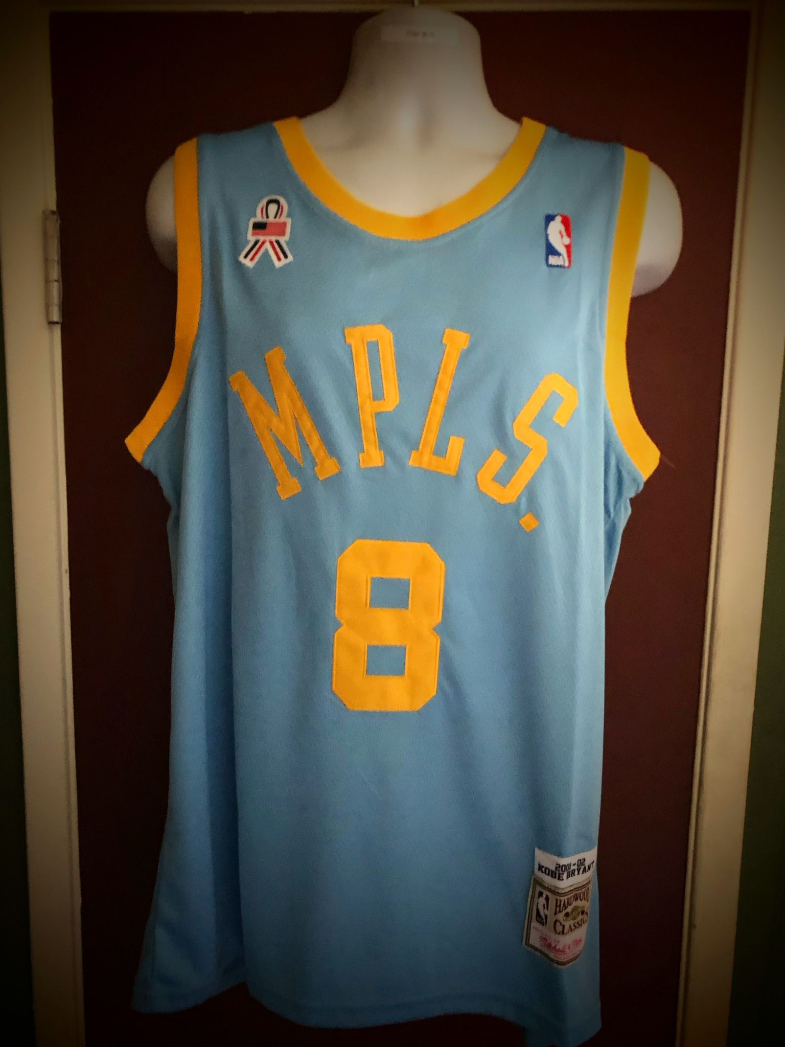Los Angeles (Minneapolis) Lakers #8 Kobe Bryant throwback MPLS NBA Jersey - M.L.XL.2X 