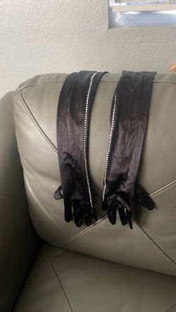 LADIES LONG SATIN GLOVES