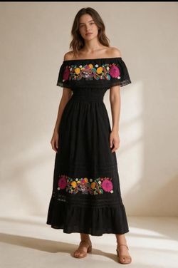 Vestido de catrina. Mexican dress catrina, halloween. Dia de los muertos