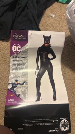DC Catwoman Adult Halloween Costume XS