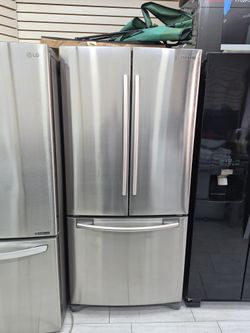 Samsung French Door Refrigerator 32w 27d 69h
