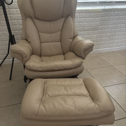Vintage Swivel Chair With Ottoman 