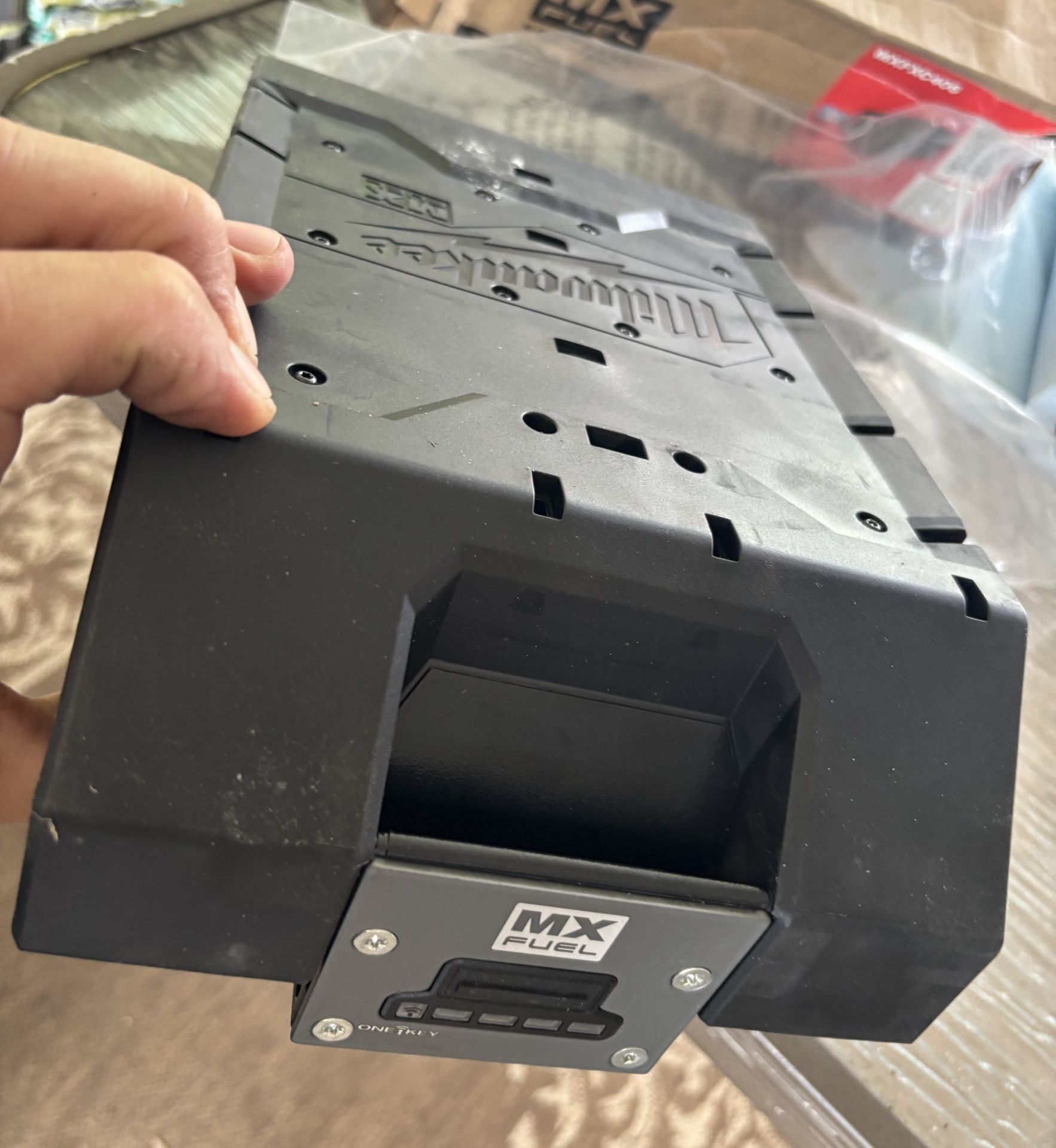 Milwaukee Big Battery MXFXC406 