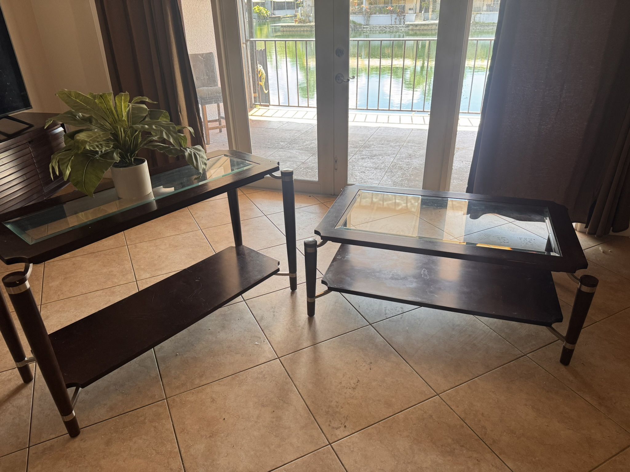 Free - Wood Coffee Tables
