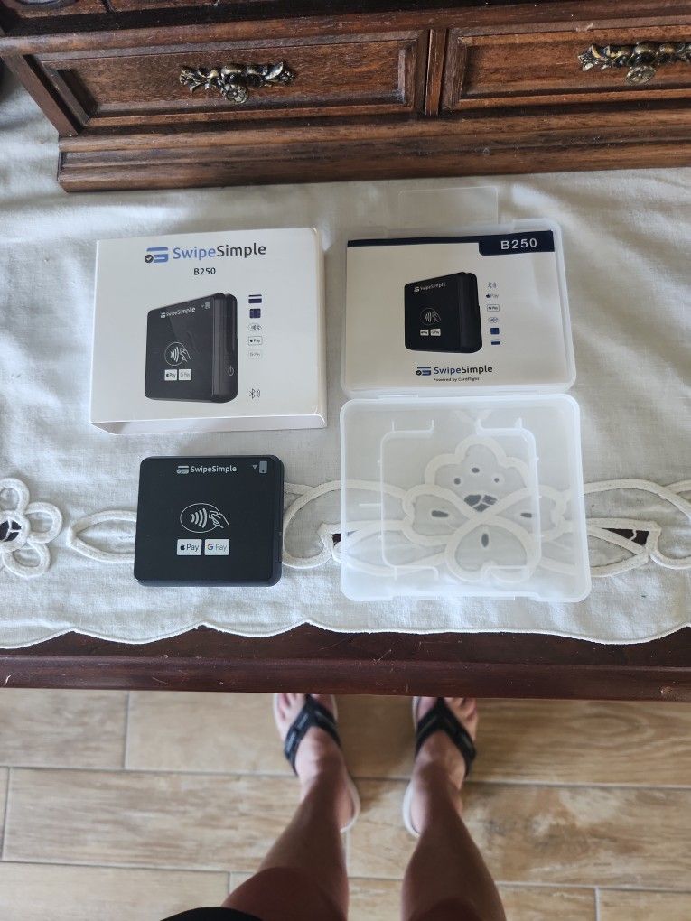 Swipe Simple B250 Credit Card Reader