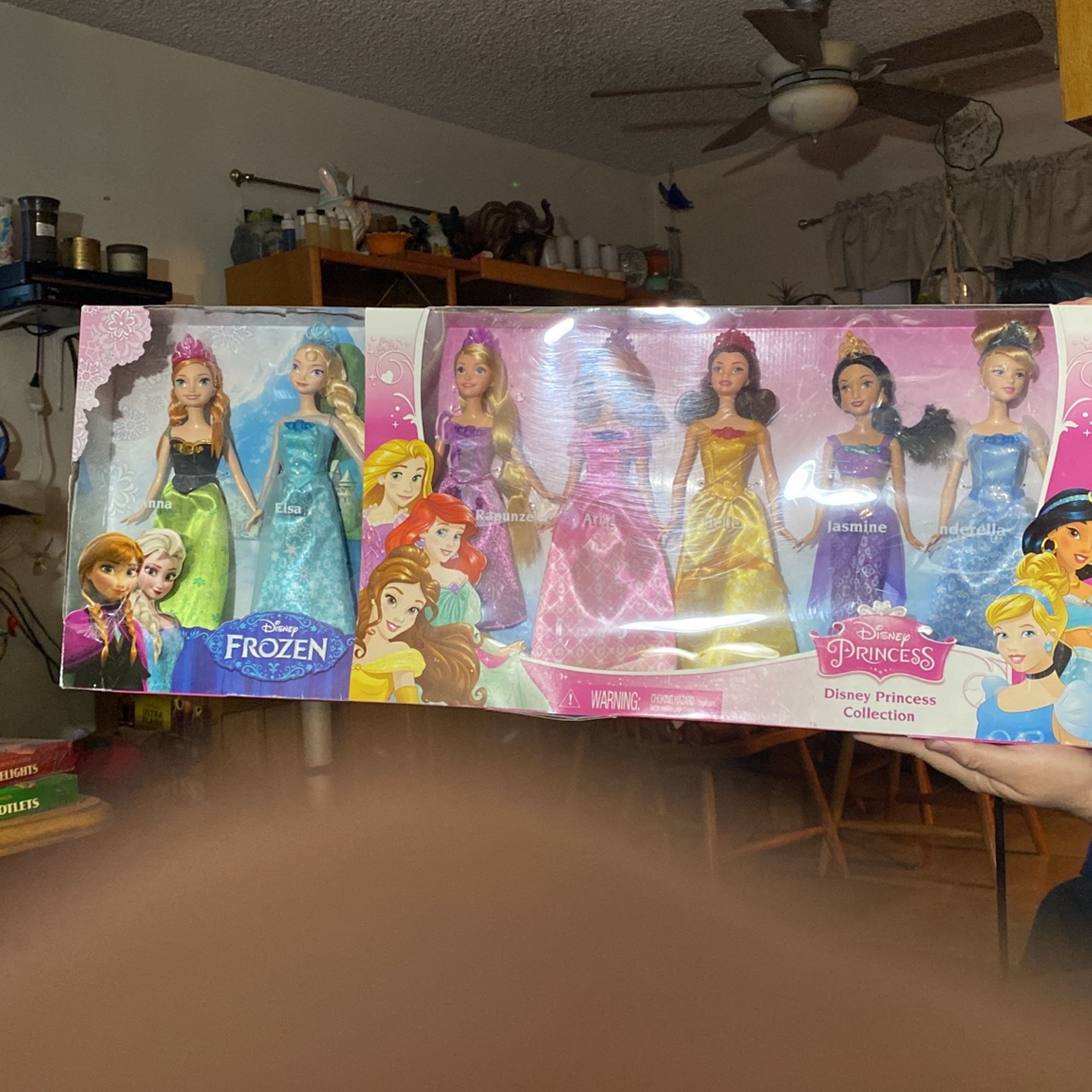 7 Piece Disney Barbies With Ana and Elsa 