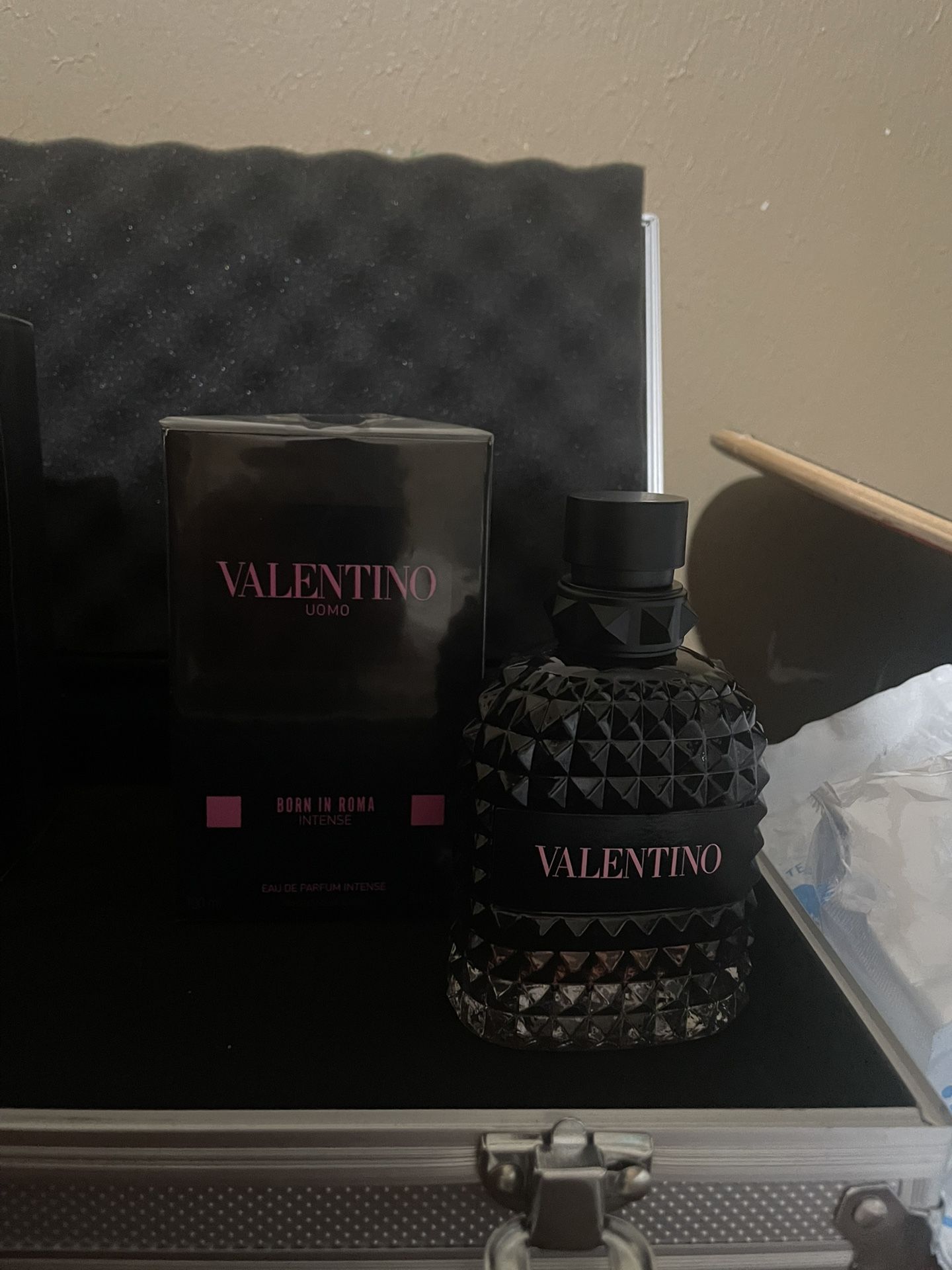 Valentino Born In Roma Intense
