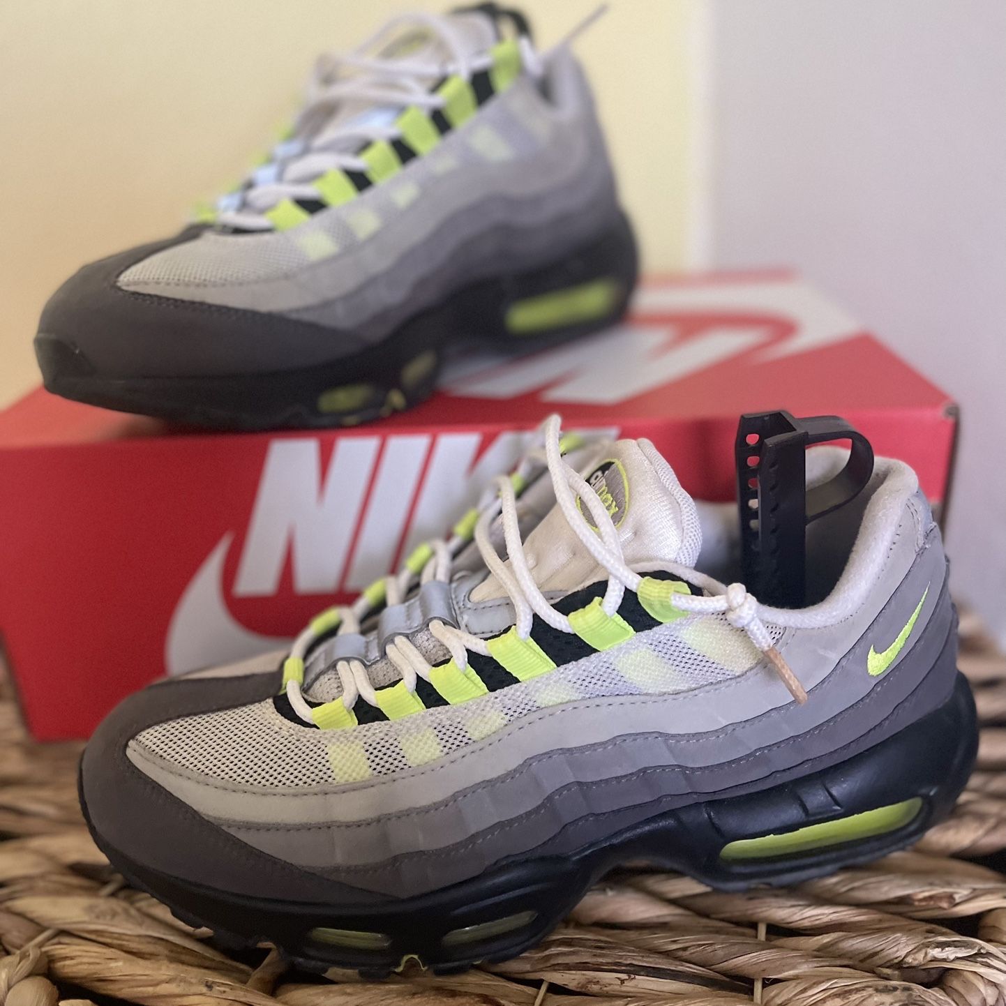 Nike Air Max 95 OG Neon (2015) Size 9 US Men for Sale in New 