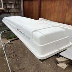 Yakima rocket box ski box
