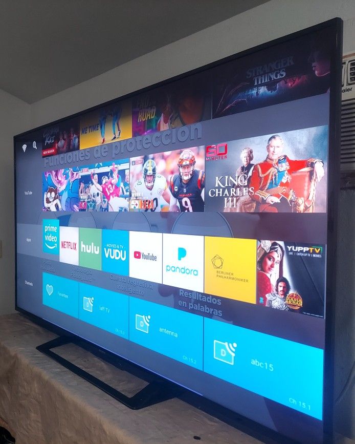 SMART TV SONY BRAVIA 70" LED 4K HIGH DYNAMIC RANGE ( HDR10 ) DIGITAL