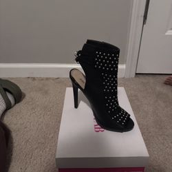 Black Studded Ankle Boot Heels – Size 7 