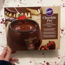 Chocolate pro melting pot, Wilton. New! 