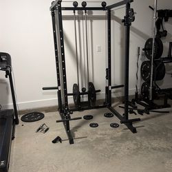 Power Cage With Pulley