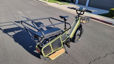 Electric Cargo Bike to carry kids or cargo