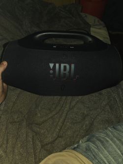 JBL BOOMBOX 4