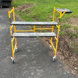 Foldable Scaffolding 