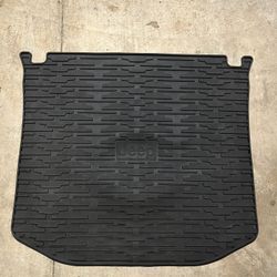 Jeep Grand Cherokee Rubber Cargo Mat