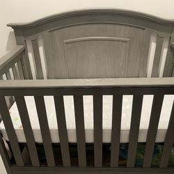 Ozlo 4 in 1 Baby Crib with Baby Pedic mattress