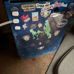 Mini Fridge 