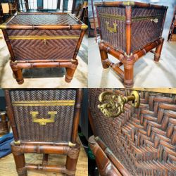 STUNNING PAIR OF RALPH LAUREN BRITISH COLONIAL RATTAN TRUNKS ON BAMBOO STANDS