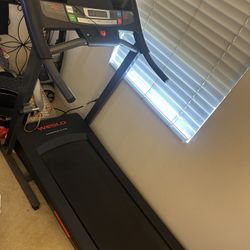 Weslo treadmill. Like New