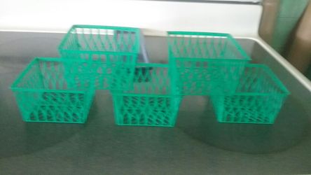 PINT Berry Baskets- read discription