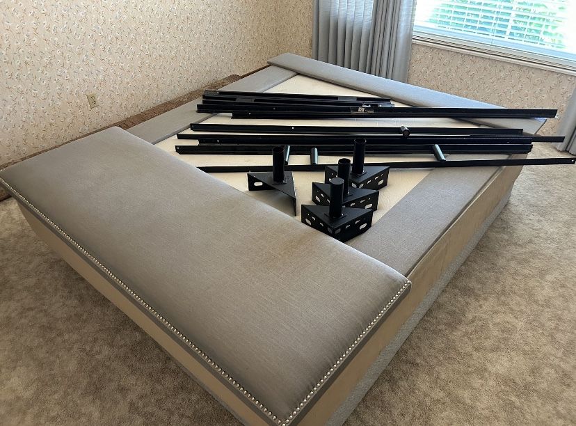 Cal King Bed With Frame 