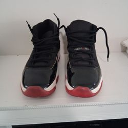 Jordan 11 Bred