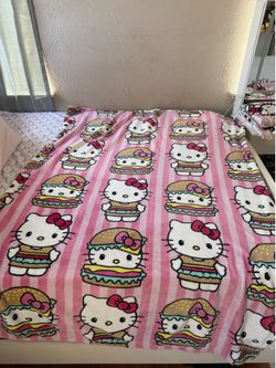 hello kitty hamburger throw blanket