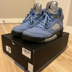 Air Jordan 5 Retro SE ‘UNC’