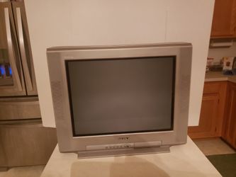 Sony 20" Trinitron TV with Remote - Retro Gaming