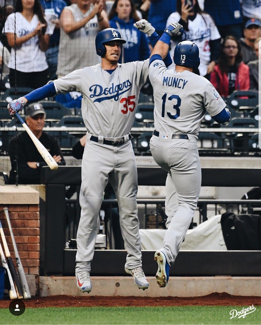 New Dodger Canvases Avilable