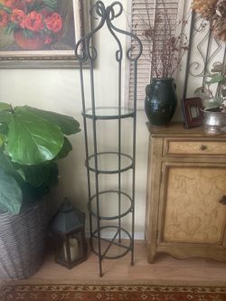 Tall display stand