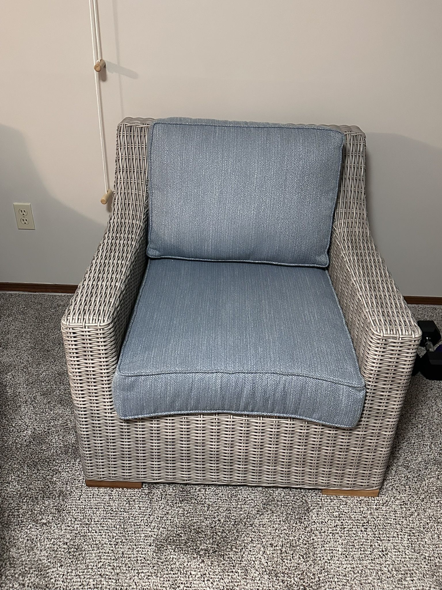 Sunroom/patio Set