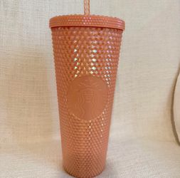Starbucks coral tumbler with straw 💌