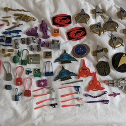 Vintage 1990s Playmates Star Trek TNG action figures accessories