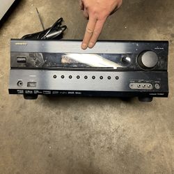 Onkyo Reciever TX-SR607