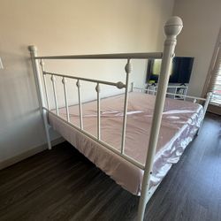 Metal Bedframe