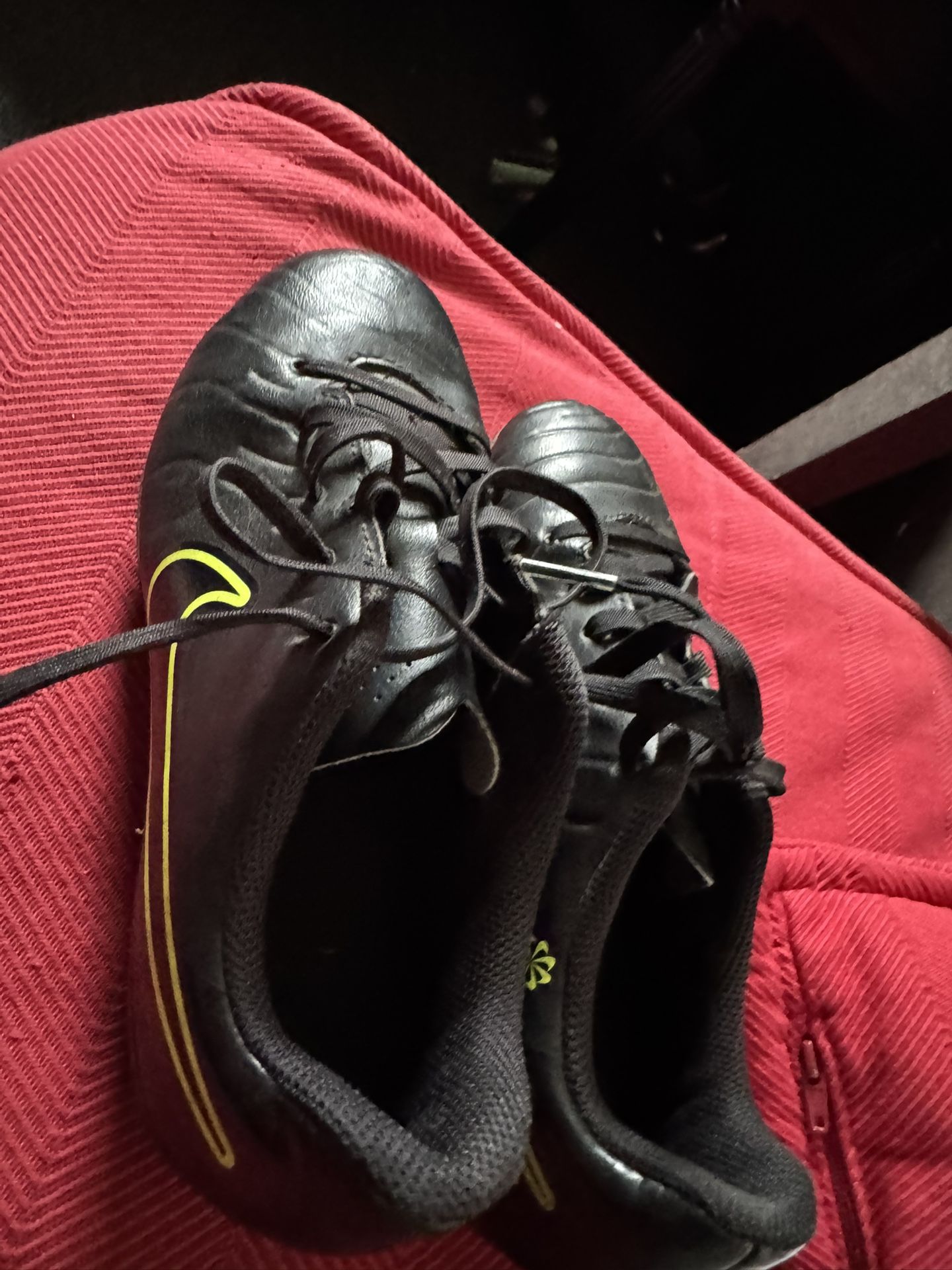 Nike Soccer Cleats US Size 1.5