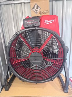 Milwaukee fan with battery