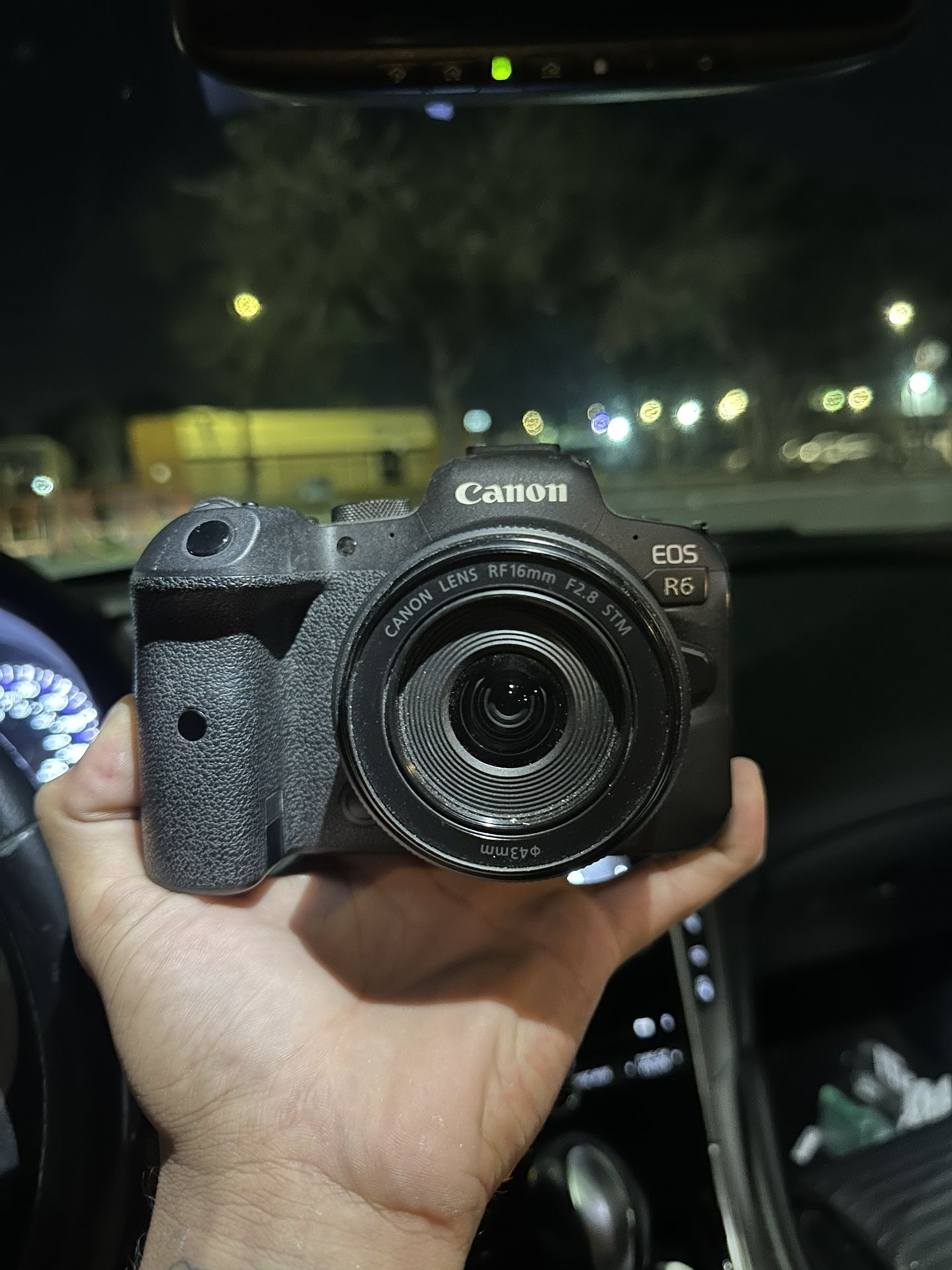 Canon R6