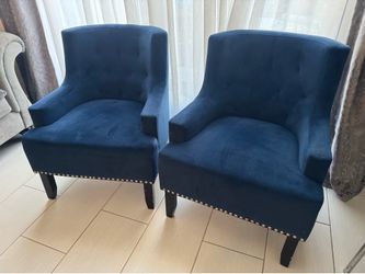 Accent Chairs
