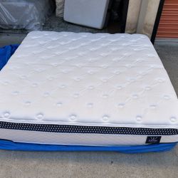 WinkBeds, The WinkBed Luxury Firm, Queen Mattress, Like New