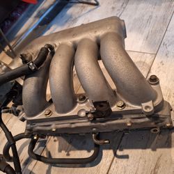 Honda / Acura Intake Manifold Good Condition 