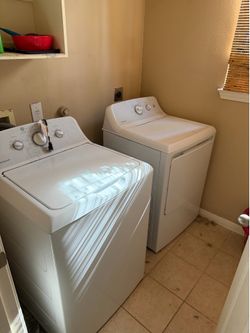 Washer & Dryer Set
