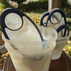 Storage Containers 