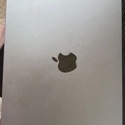 Apple MacBook Air 2022 13" 256GB