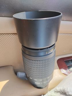 Nikon 70 -300mm Zoom lens